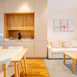 Deluxe Two-Bedroom apartment Seville Downtown