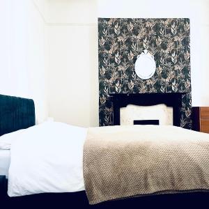 Room near Anfield - Great Value Stay