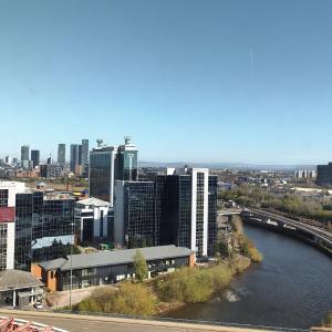 Penthouse-Like Apartment with City & Waterfront Views in Old Trafford with 500Mbps Internet and Netflix