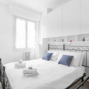Luxury dream - DUOMO 10min Free fast wi-fi and AC Train Station Porta Vittoria 290mt
