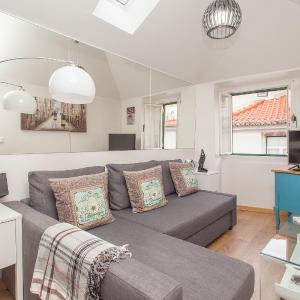 Principe Real 2 bedrooms 2 bathrooms, AIR-CON, Wi-Fi, 3rd floor