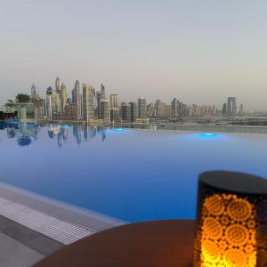 SevenPalm 2BR SeaView RooftopPool privBeach