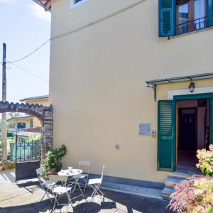 Cozy Home In Camaiore With Wifi
