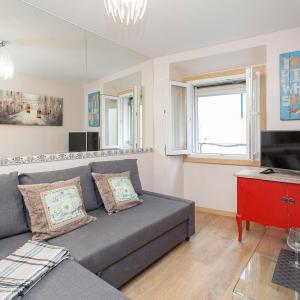 Principe Real 2 bedrooms 2 bathrooms, AIR-CON, Wi-Fi, 1st floor