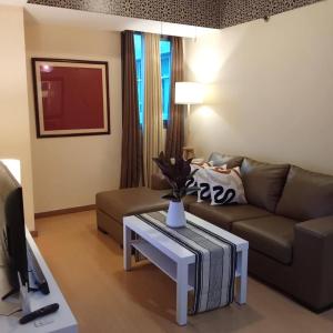Cozy Avant BGC 1Br Sleeps 4