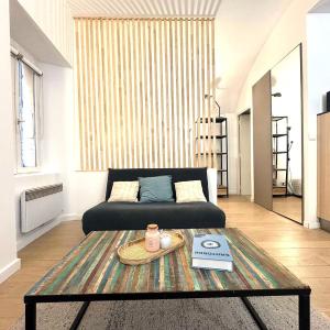 Studio vieux nice coulee verte