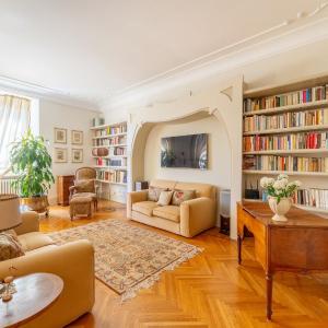 Luxury Suite Dante Appartamento di Lusso nel Cuore di Roma