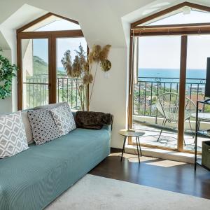 Panoramic Sea-View I 2-Bedroom Flat with Terrace by Flat Manаger