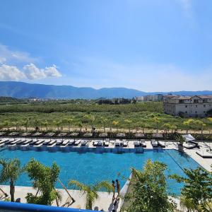 Apartment With Pool View In Rradhime