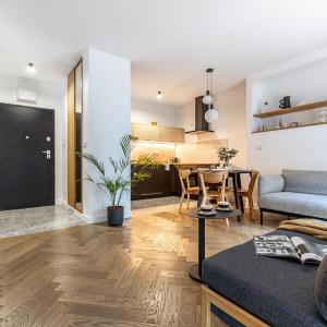 Szmulki Loft Warszawa by Aparo - Metro, Koneser, Stare Miasto, Dworce, Spacer nad Wisłą, Winda, Balkon