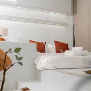 New Modern Japanese Style Studio by Downtown