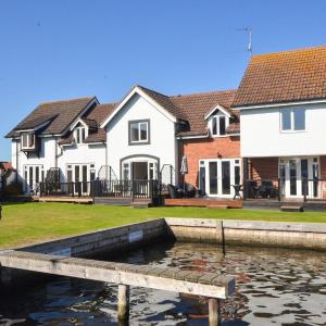 Holkham Cottage