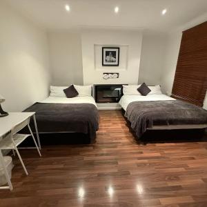 Warren Street Rooms