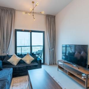 1 Bedroom in JVC