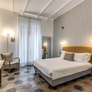 101 Flats Candia's Suites