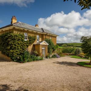 Beachborough Country House