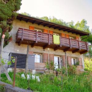 Casa tra le Vigne by Quokka 360 - flat with magnificent vineyard view