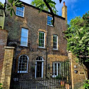 Coach House Greenwich