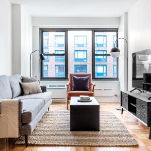 Blueground East Village fitness center nr Washington Square Park NYC-560