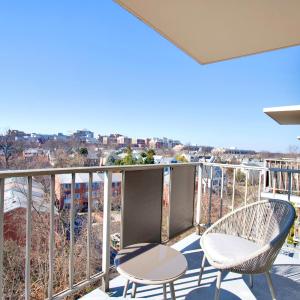 Clarendon Gem - Sleek Executive Studio Near Metro