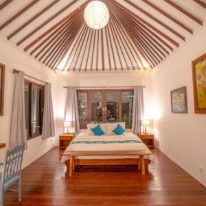 The Sundara Room