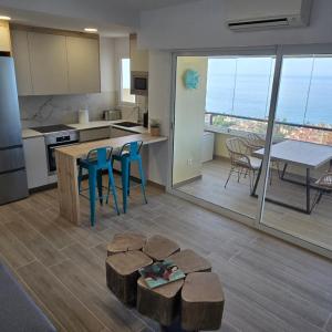 Blue Horizon Suite Marbella - Luxury apartment by the sea