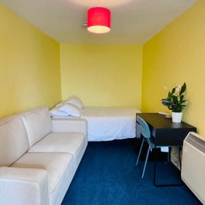 Entire Flat in Edinburgh, City Center, for the Fringe