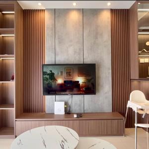 Grand Medini -- Legoland & WIFI & Studio 1B 2pax by Cowidea