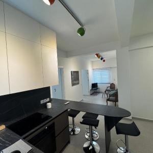 Smoothie 2Bdr City Center Flat