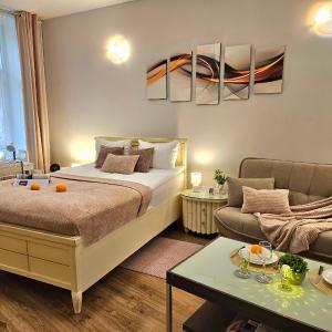 Romantic Studio APT-Great Location- City center-FREE Parking-Self Check-in- till Old town 20 min