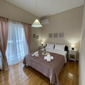 Kolonos Comfort Design Flat for Easy City Living