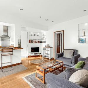 Chic & Central One Bed Flat