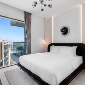 Novity Luxury Vida Marina 2BR Sea View 38th Floor
