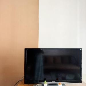 Urban Oasis 1 3BR Apartment with facilities in Central Jakarta