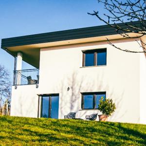 Apartment House VINARIA