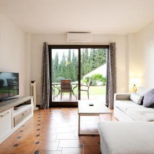 Ground floor near the beach