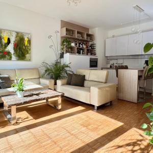 Stylish Urban Apartment in the Heart of the HafenCity
