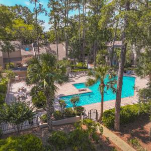 Heritage Villas Family Retreat Next to Harbour Town Golf Links