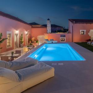 Arhontiko Arhanes Suites
