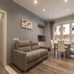 GuestHost - Metro Cipro Lovely Apartment X6