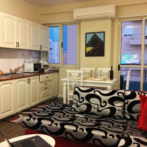 Beachfront Bliss Central 2BR Apartment
