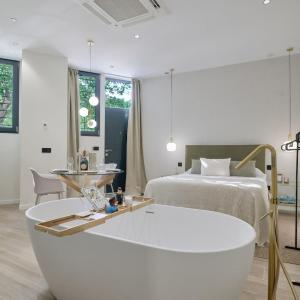 Romantic Apartment N1 Oceanografico Virkin Suites