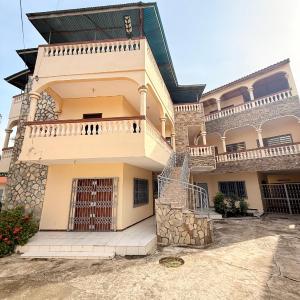 Grand appartement non loin du centre de Cotonou