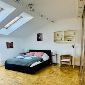 Luna Apartments
