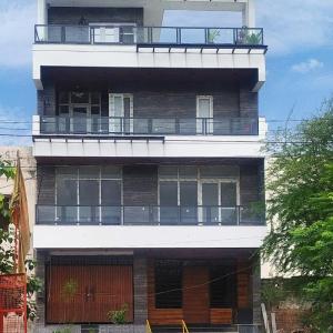 Shri Lakshmi aashray home stay