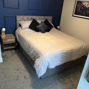 Reservoir Suite - Modern Private Apartment with King Bed