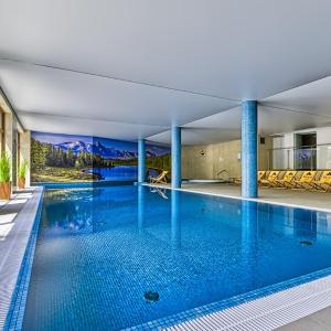 Apartament widokowy "ROCCA VIEW" STONE HILL RESORT z basenem i saunami