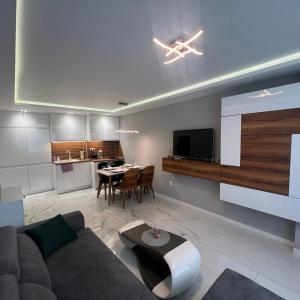 Seaview Paradise Apartment