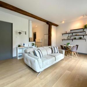 Excellent LOCATION and CHARMING by ALOHA Bilbao