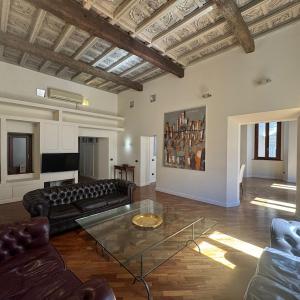 La Dolce Vita in the Ancient Rome